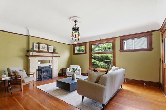 102 S 12th Street, San Jose, CA 95112