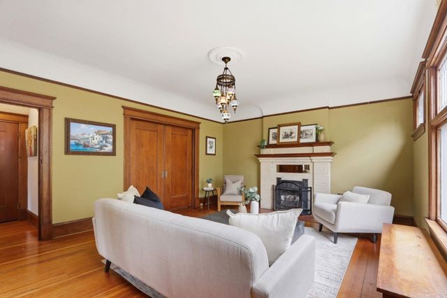 102 S 12th Street, San Jose, CA 95112