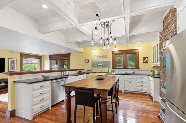 102 S 12th Street, San Jose, CA 95112