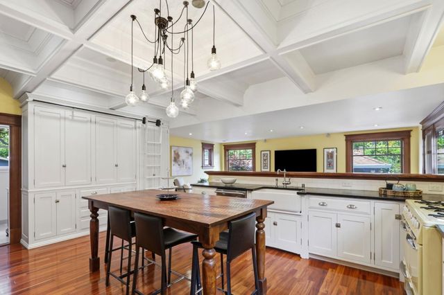 102 S 12th Street, San Jose, CA 95112