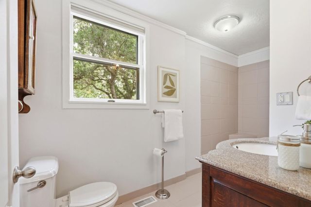 102 S 12th Street, San Jose, CA 95112