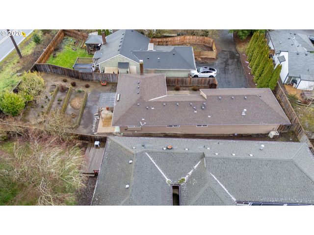 5517 Nw Burning Tree Ct, Portland, OR 97229