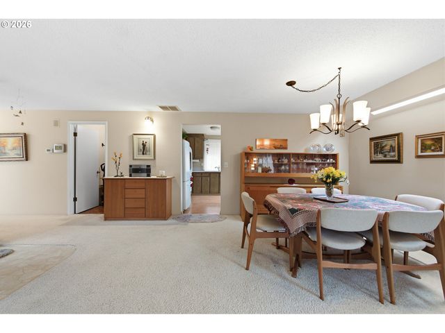 5517 Nw Burning Tree Ct, Portland, OR 97229