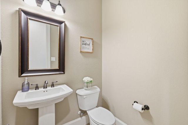 894 Starcreek Parkway, Allen, TX 75013