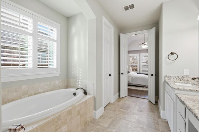 894 Starcreek Parkway, Allen, TX 75013