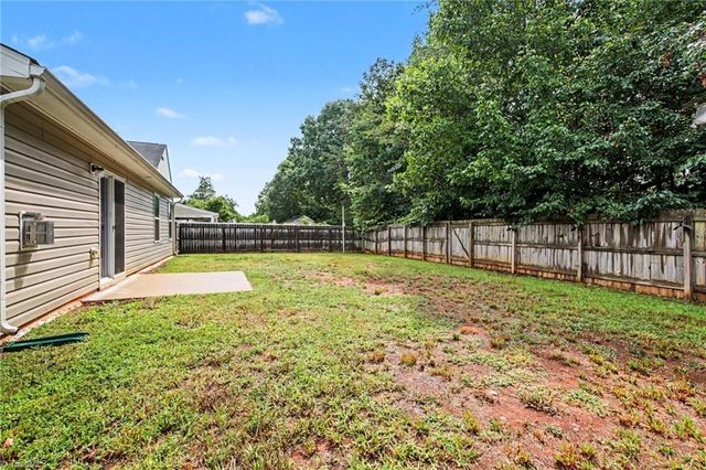 1522 Weatherend Drive, Rural Hall, NC 27045