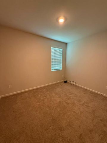 7481 Hawk Tail Way, Fairburn, GA 30213