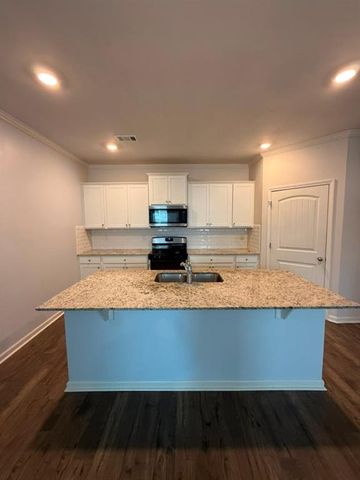 7481 Hawk Tail Way, Fairburn, GA 30213