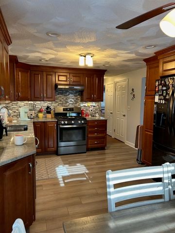 859 Pontiac Avenue, Cranston, RI 02910