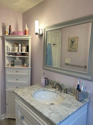 859 Pontiac Avenue, Cranston, RI 02910