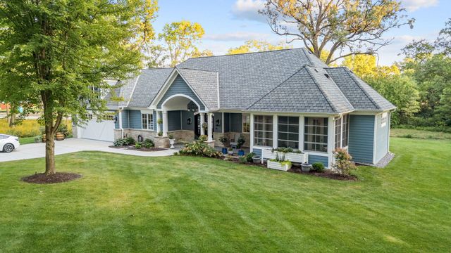 5021 Minkler Road, Yorkville, IL 60560