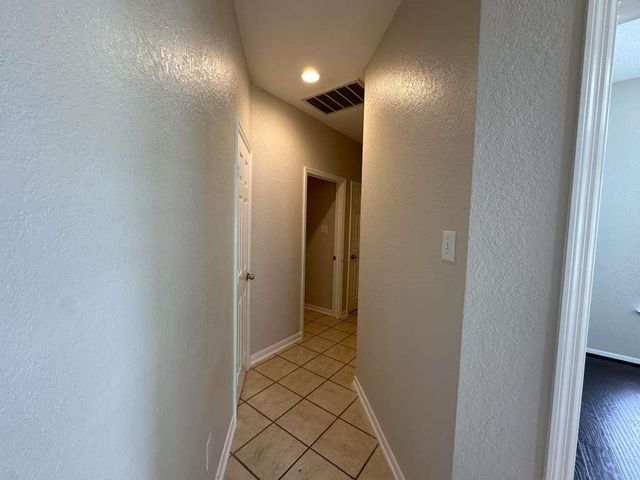 7203 Welshwood Lane, Sugar Land, TX 77479