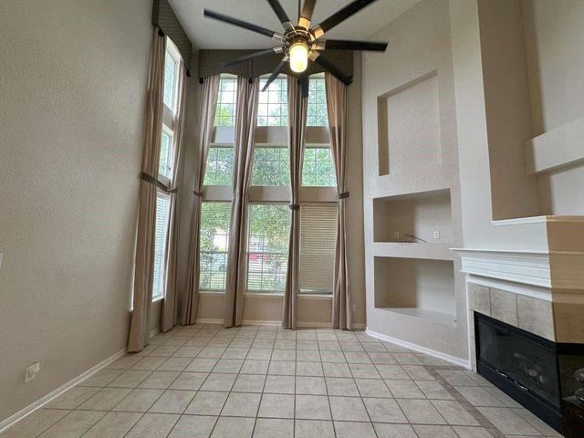 7203 Welshwood Lane, Sugar Land, TX 77479