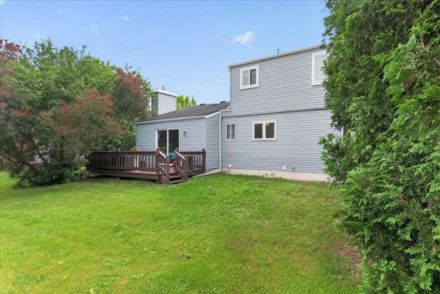 1221 Harwood Circle, Saline, MI 48176