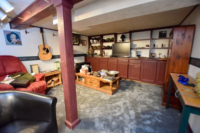 197 Birch St, Pembroke, MA 02359