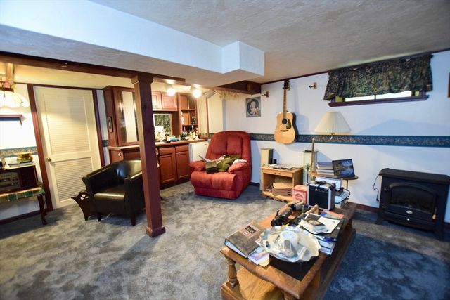 197 Birch St, Pembroke, MA 02359