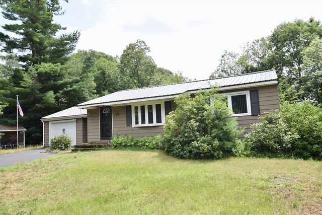 197 Birch St, Pembroke, MA 02359