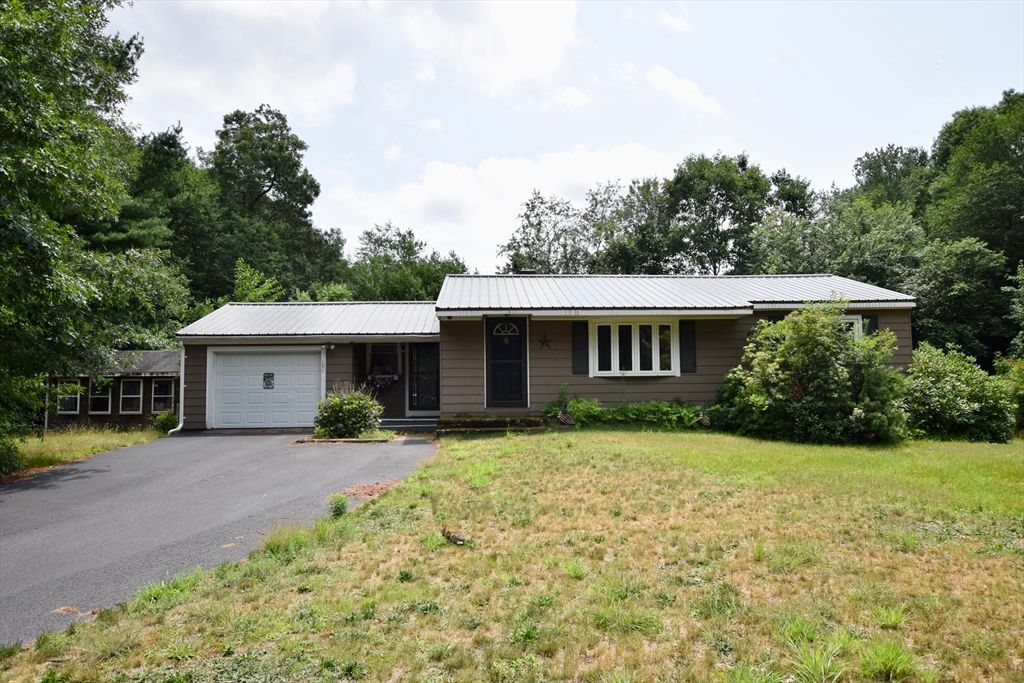 197 Birch St, Pembroke, MA 02359