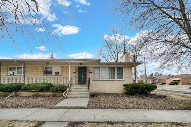 13701 S School Street, Riverdale, IL 60827