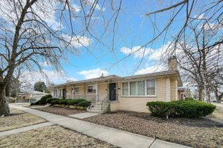 13701 S School Street, Riverdale, IL 60827