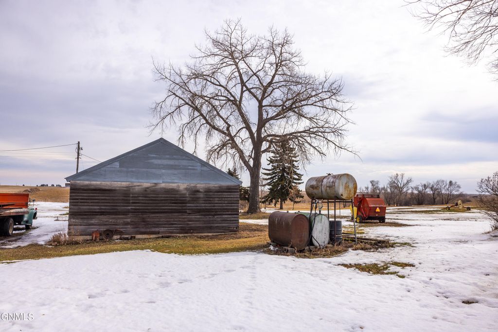 1587 18th Avenue NW, Turtle Lake, ND 58575 photo 42