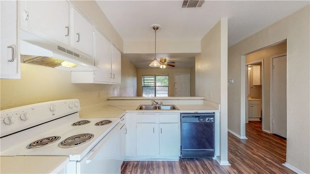 309 Manuel Drive A-D, College Station, TX 77840