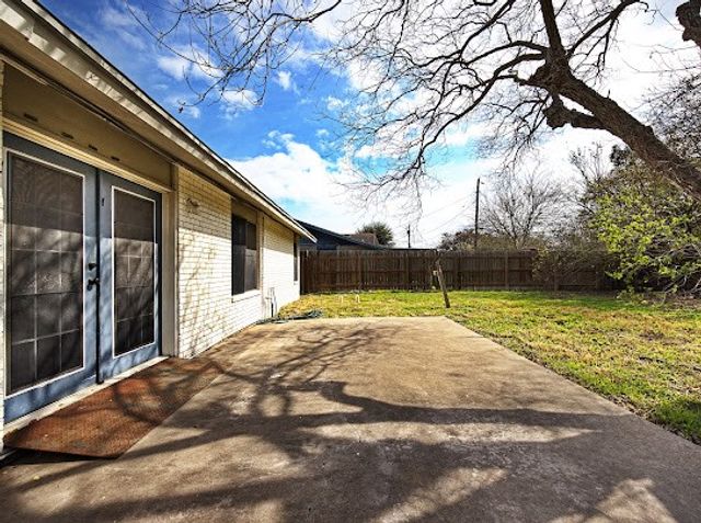 1821 Roslyn St, Corpus Christi, TX 78416