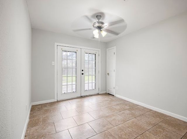 1821 Roslyn St, Corpus Christi, TX 78416