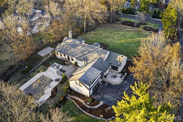 9760 Old Warson Road, St Louis, MO 63124