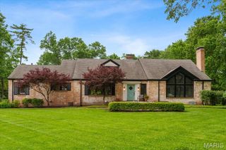 9760 Old Warson Road, St Louis, MO 63124