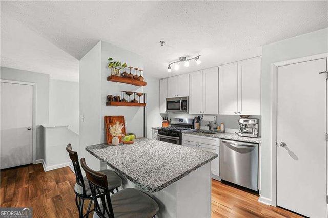 2709 Cumberland Court SE, Smyrna, GA 30080