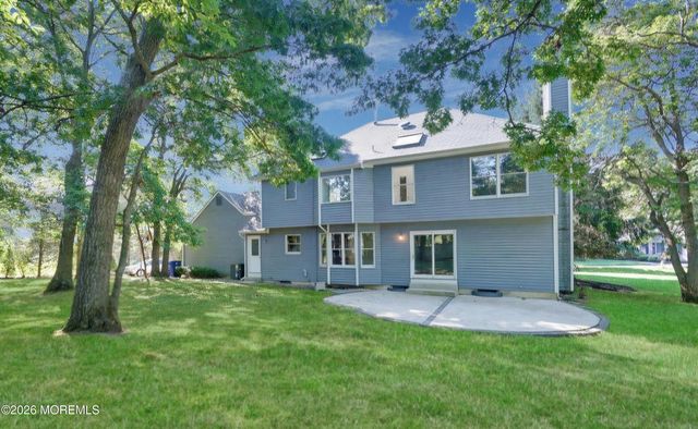 1220 Fox Hollow Drive, Toms River, NJ 08755