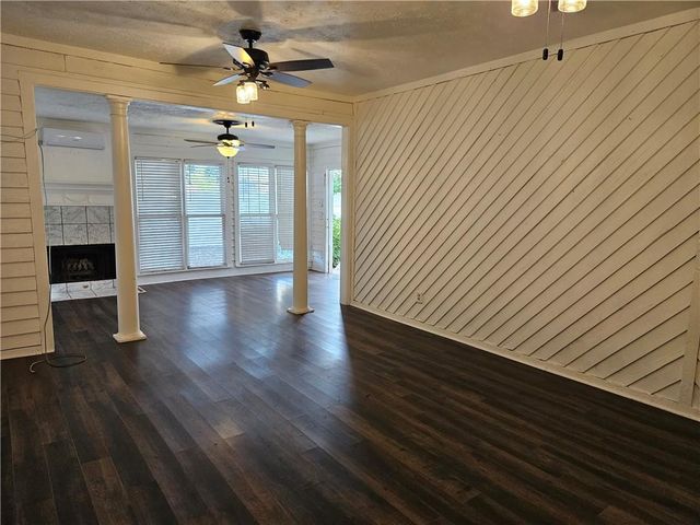 1455 Courtney Lane, Cumming, GA 30041