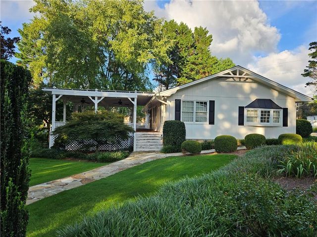 1455 Courtney Lane, Cumming, GA 30041