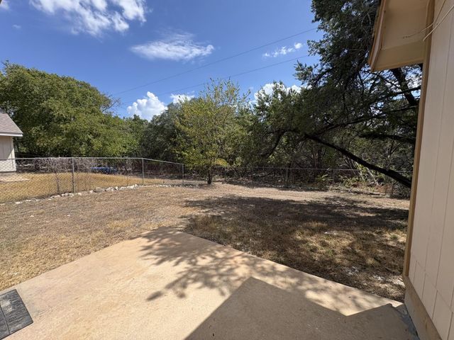 5509 Thunderbird ST B, Lago Vista, TX 78645