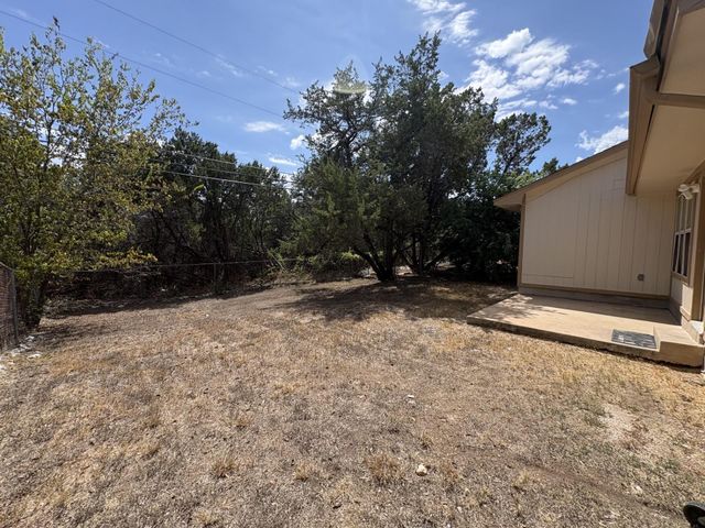 5509 Thunderbird ST B, Lago Vista, TX 78645
