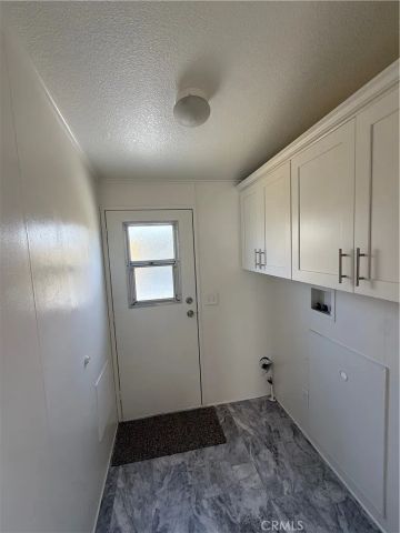 327 W Wilson 96, Costa Mesa, CA 92627