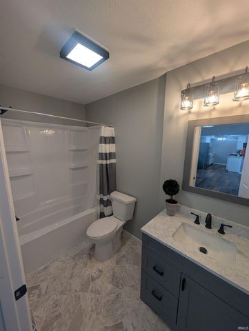 54639 County Road 101, Elkhart, IN 46514