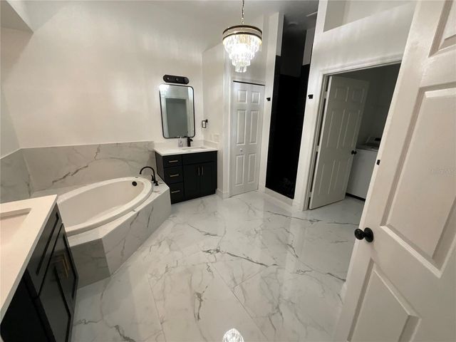 515 VILLA TREVISO COURT, Apollo Beach, FL 33572