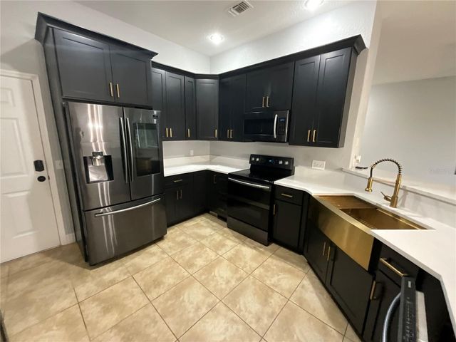 515 VILLA TREVISO COURT, Apollo Beach, FL 33572