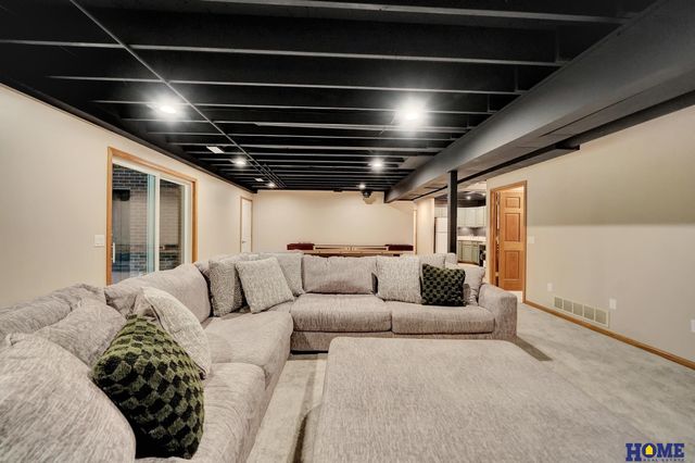 1625 Fir Avenue, Crete, NE 68333