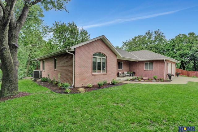 1625 Fir Avenue, Crete, NE 68333