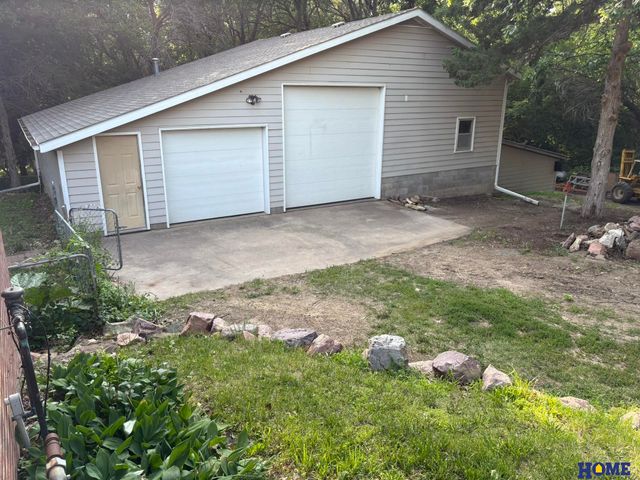 1625 Fir Avenue, Crete, NE 68333