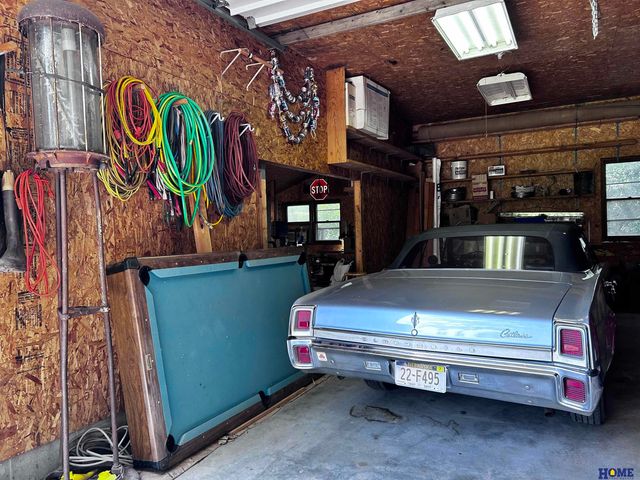 1625 Fir Avenue, Crete, NE 68333