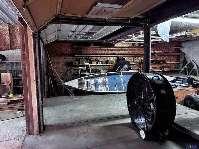 1625 Fir Avenue, Crete, NE 68333