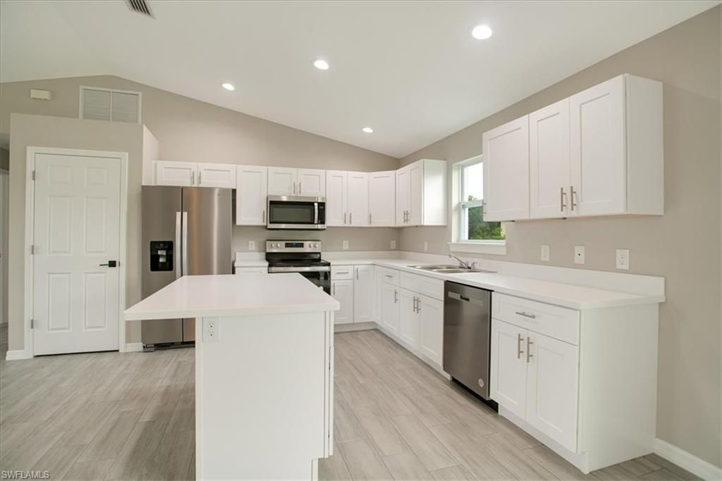 3010 67th ST W, LEHIGH ACRES, FL 33971 — photo 3