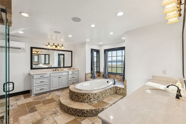 1091 Hill Country Court, Graford, TX 76449