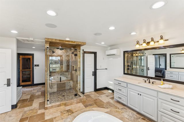 1091 Hill Country Court, Graford, TX 76449