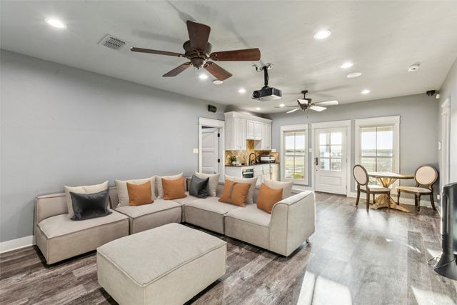 1091 Hill Country Court, Graford, TX 76449