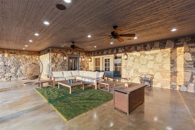 1091 Hill Country Court, Graford, TX 76449